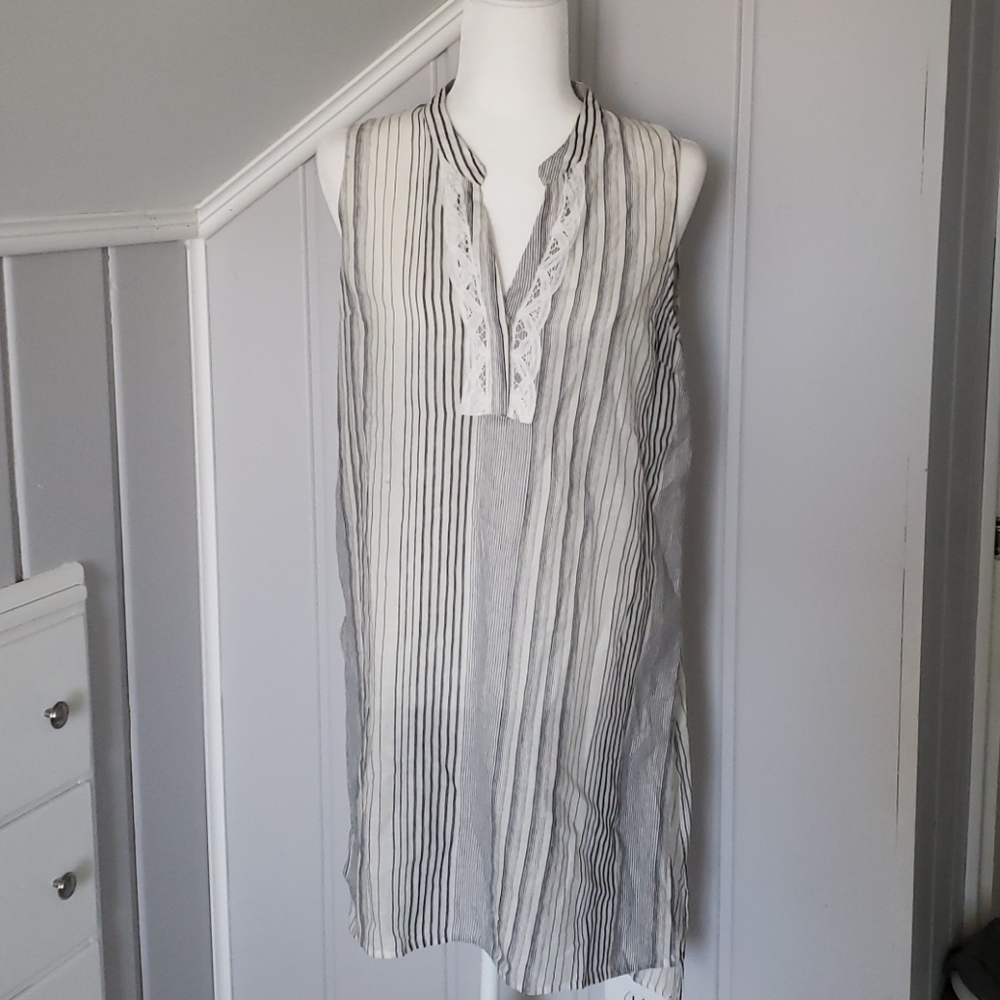 NWT Hem & Thread Beach / Swim Cover Up
